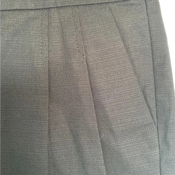 Vintage J. Crew Pleated Cotton/Spandex Summer Vacation Shorts (Medium) - Picture 6 of 8